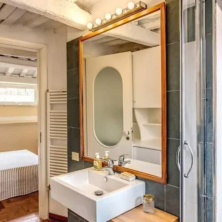 Trastevere Attic With Terrace *
