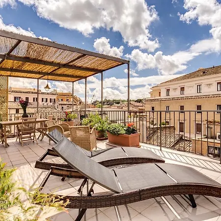 Trastevere Attic With Terrace Rome